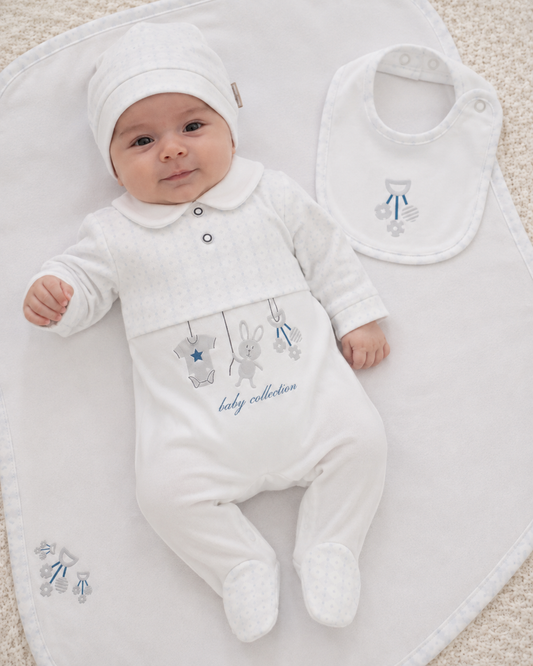 Newborn Essentials Fun Bear Set